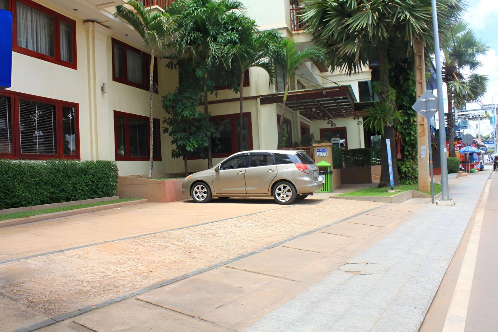 Cheathata Cts Hotel Siem Reap Exterior photo