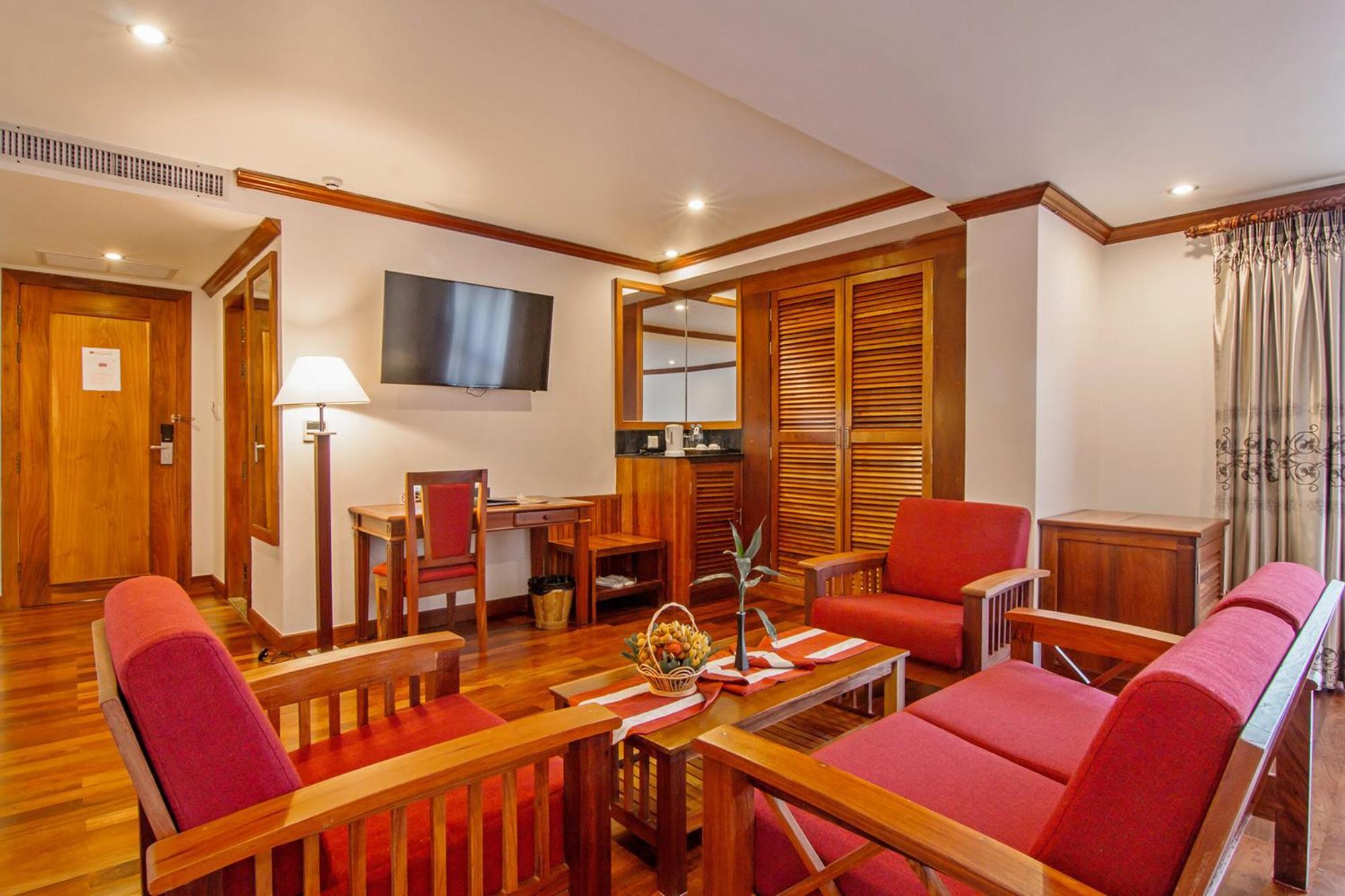 Cheathata Cts Hotel Siem Reap Exterior photo